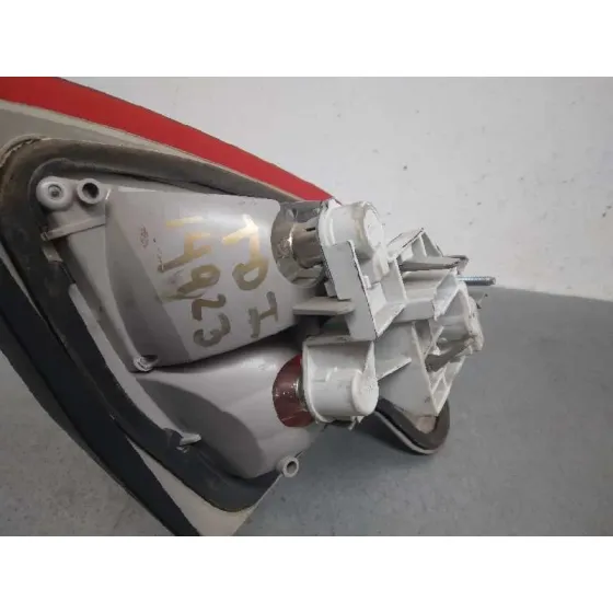 Piloto Trasero Derecho Interior para Ford Mondeo Ber. (Ca2)