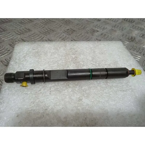 Inyector para Audi A6 Berlina (4B2)