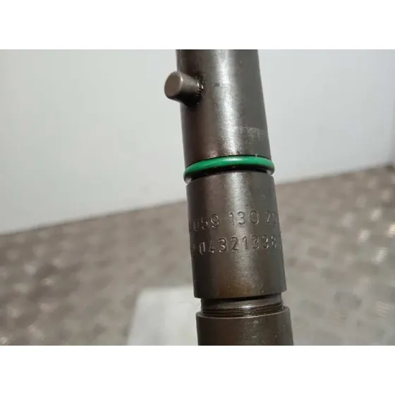 Inyector para Audi A6 Berlina (4B2)