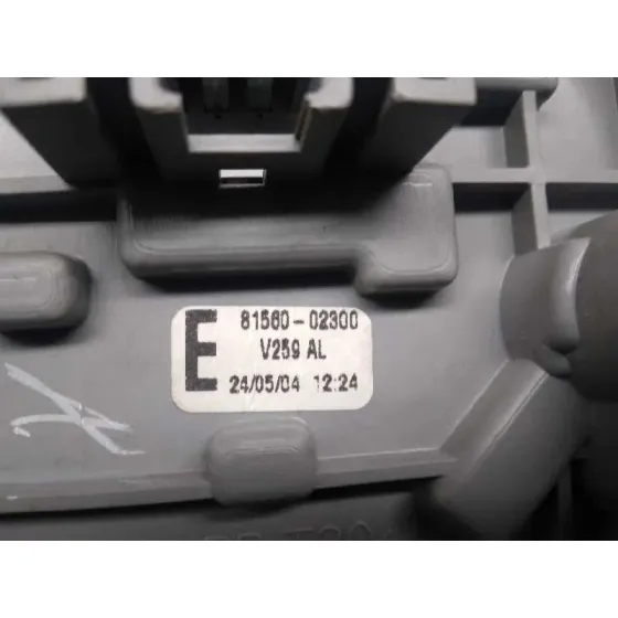 Piloto Trasero Izquierdo para Toyota Corolla (E12)