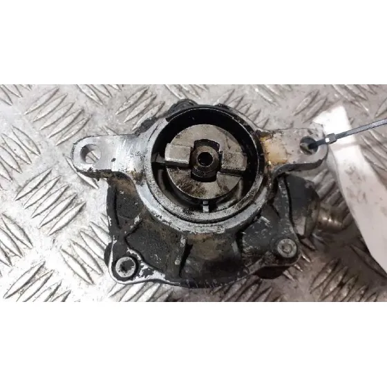 Depresor Freno / Bomba Vacio para Nissan Interstar Mod. 04 (X70)