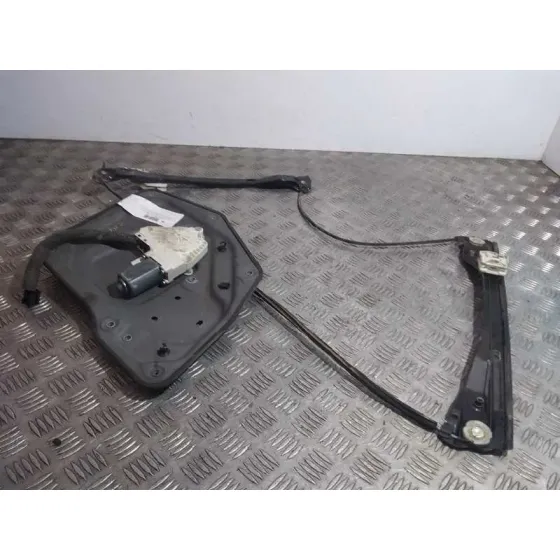 Elevalunas Delantero Derecho para Skoda Superb Combi (3T5)