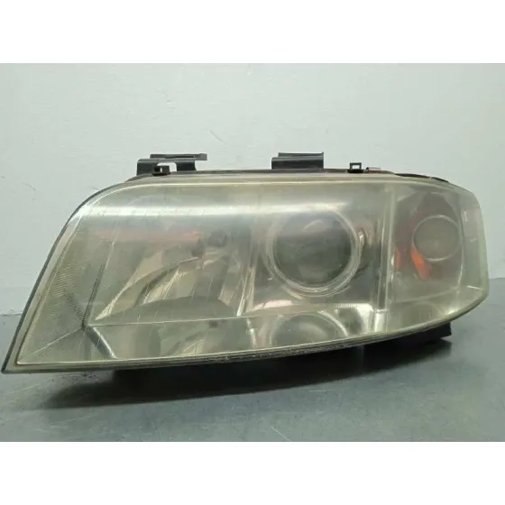 Faro Izquierdo para Audi A6 Berlina (4B2)