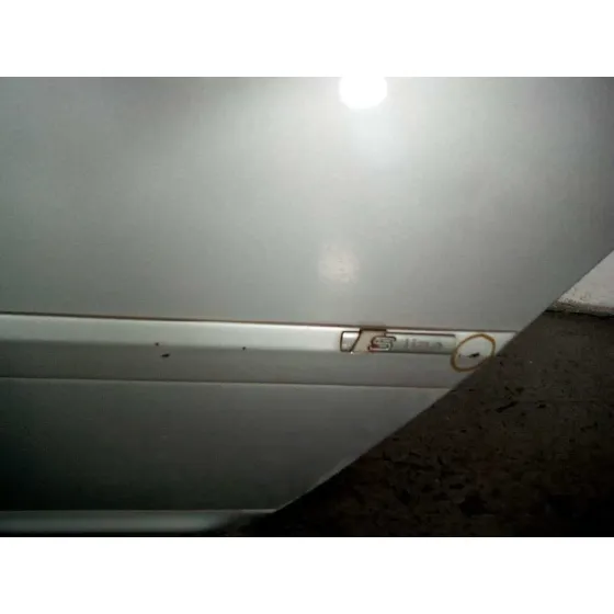 Puerta Trasera Izquierda para Audi A6 Berlina (4B2)