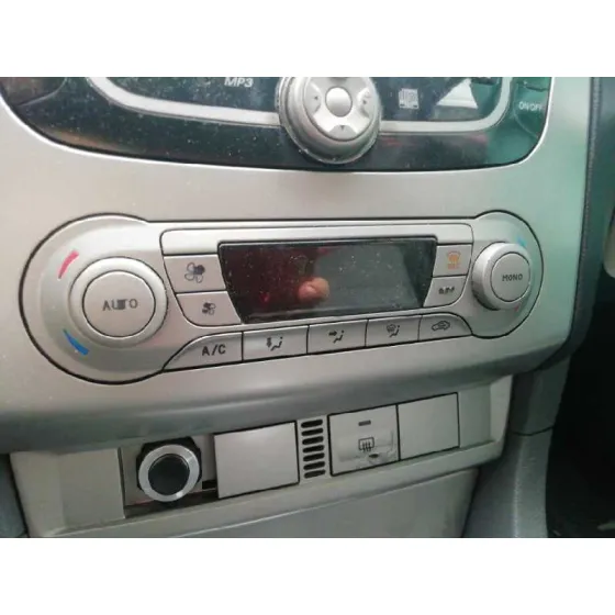 Mando Climatizador para Ford Focus Lim. (Cb4)