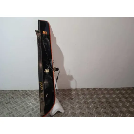 Piloto Trasero Izquierdo para Ford Focus Lim. (Cb4)