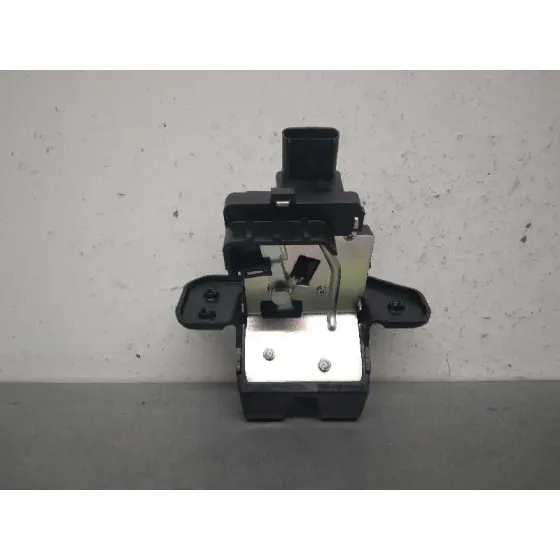 Cerradura Maletero / Porton para Kia Ceed