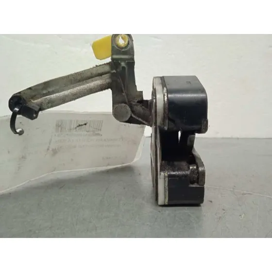 Cerradura Puerta Lateral Derecha para Nissan Interstar Mod. 04 (X70)