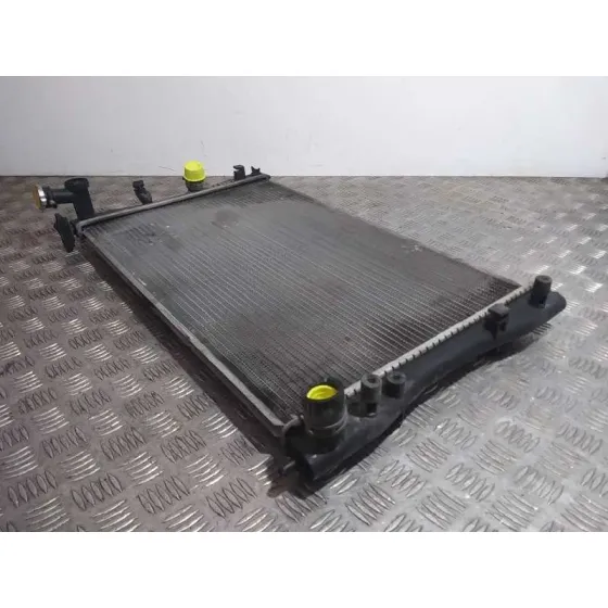 Radiador Agua para Mitsubishi Colt Cabrio Czc