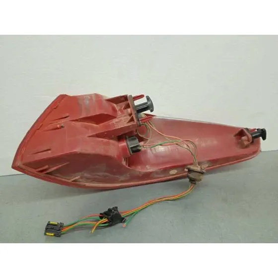 Piloto Trasero Izquierdo para Peugeot 607 (S1)