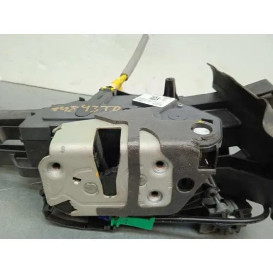 Cerradura Puerta Trasera Derecha para Ford Kuga (Cbs)
