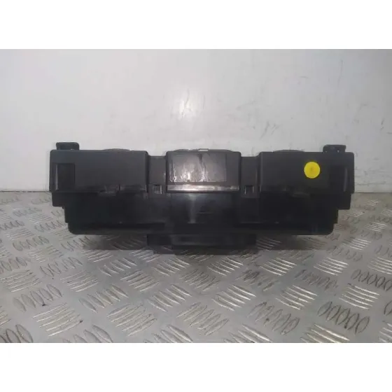Cuadro Instrumentos para Volkswagen Passat Berlina (3C2)