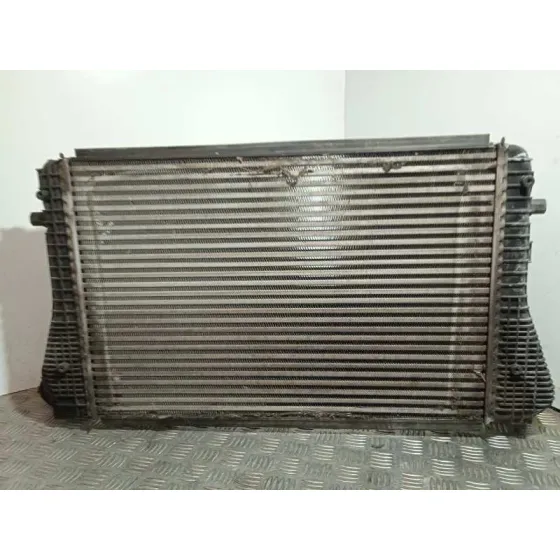 Intercooler para Volkswagen Golf V Berlina (1K1)