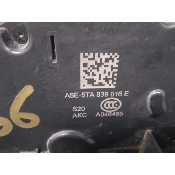 Cerradura Puerta Trasera Derecha para Skoda Superb (3V3)