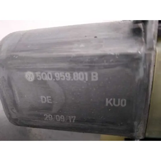 Elevalunas Delantero Izquierdo para Skoda Superb (3V3)