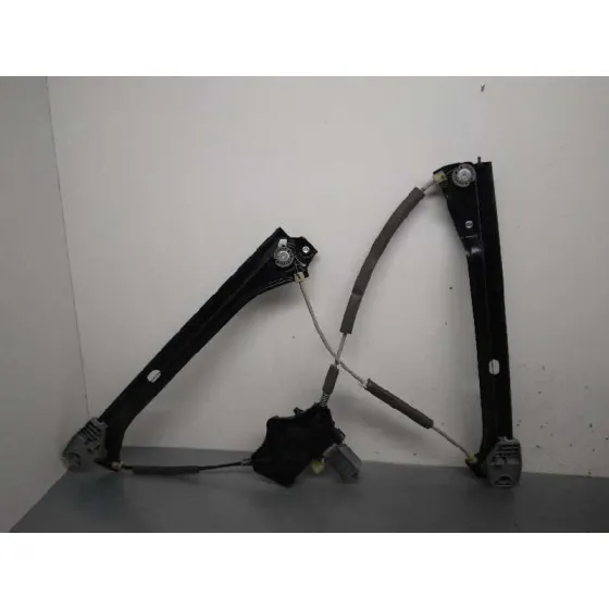 Elevalunas Delantero Izquierdo para Skoda Superb (3V3)