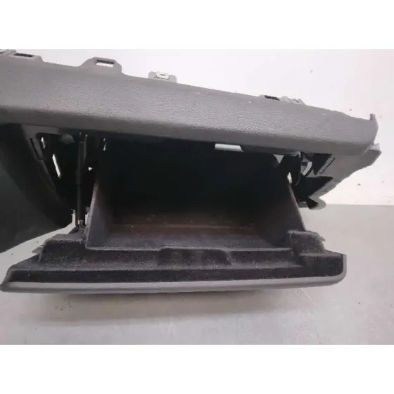 Guantera para Bmw Serie 1 Coupe (E82)
