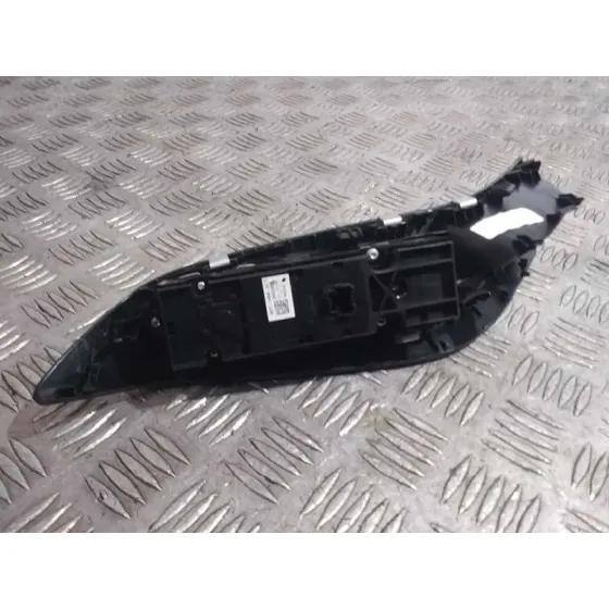 Mando Elevalunas Delantero Izquierdo para Ford Puma
