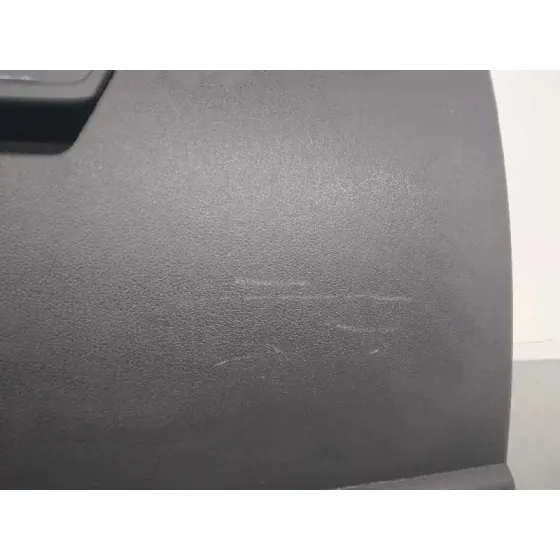 Guantera para Ford Kuga (Cbs)