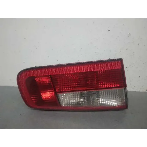 Piloto Trasero Izquierdo Interior para Renault Laguna Ii (Bg0)