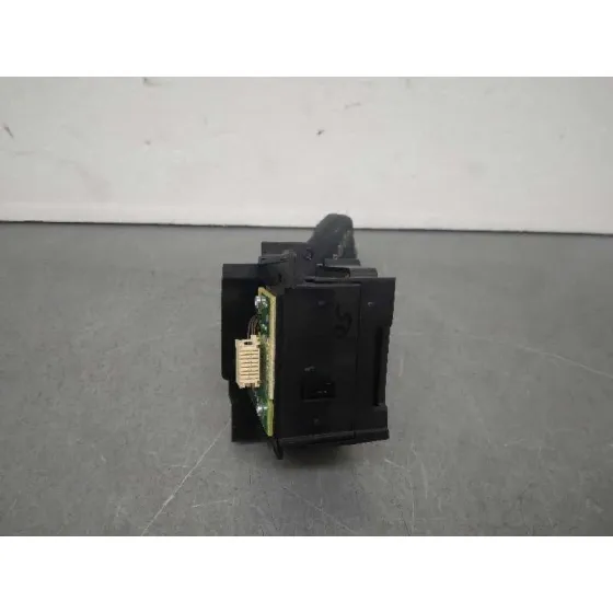 Mando Limpia para Ford Kuga (Cbs)