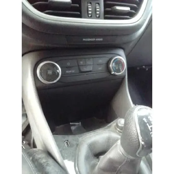 Mando Climatizador para Ford Fiesta (Ce1)