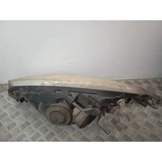 Faro Derecho para Citroën C4 Picasso