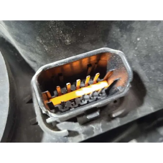 Faro Derecho para Citroën C4 Picasso