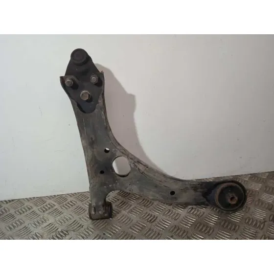 Brazo Suspension Inferior Delantero Izquierdo para Toyota Prius (Nhw20)