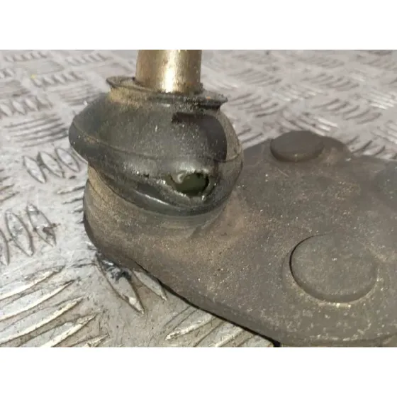 Brazo Suspension Inferior Delantero Izquierdo para Toyota Prius (Nhw20)