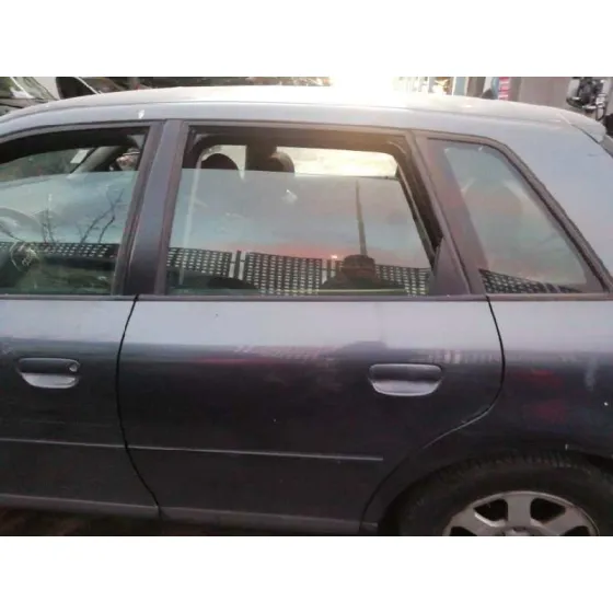 Puerta Trasera Izquierda para Audi A3 (8L)