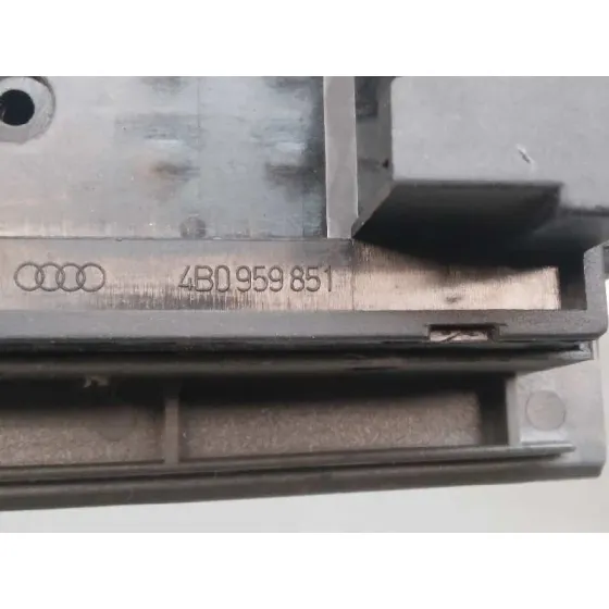 Mando Elevalunas Delantero Izquierdo para Audi A6 Berlina (4B2)
