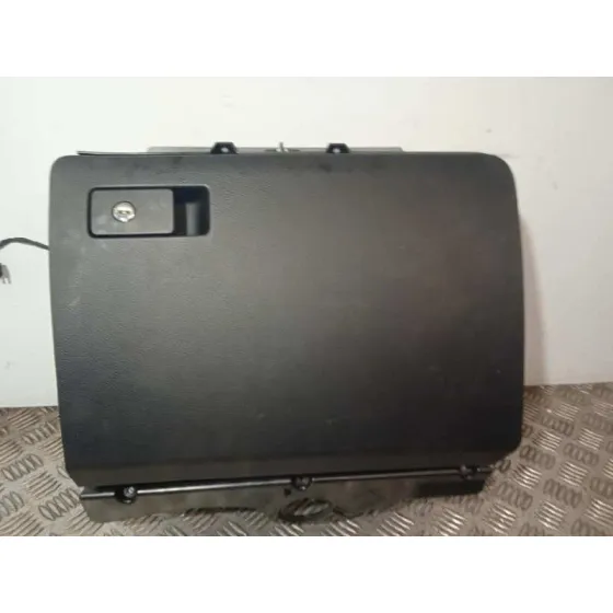 Guantera para Volkswagen Passat Berlina (3C2)