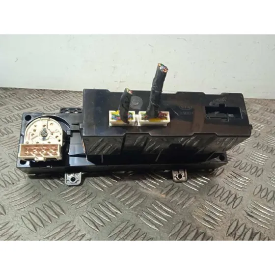 Mando Climatizador para Kia Carnival Ii