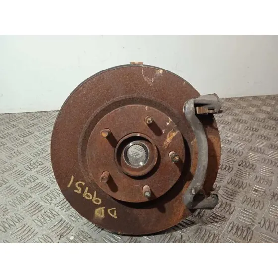 Mangueta Delantera Derecha para Nissan Pulsar (C13)