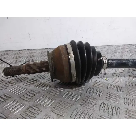 Transmision Delantera Derecha para Nissan Navara Pick-Up (D40M)
