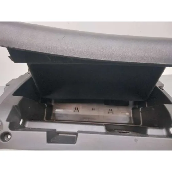 Guantera para Opel Insignia Berlina