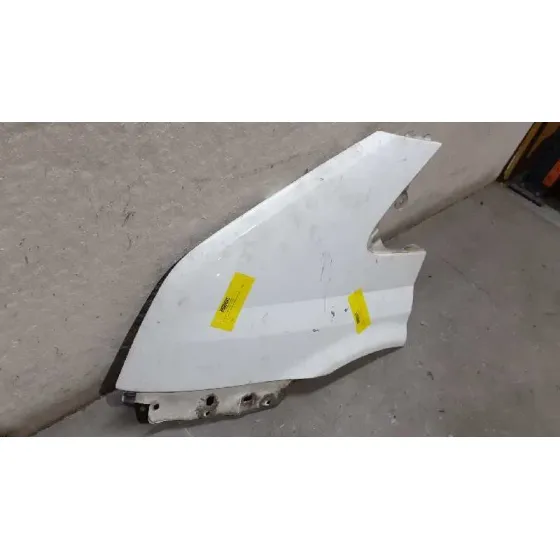 Aleta Delantera Izquierda para Ford Transit Caja Cerrada '06