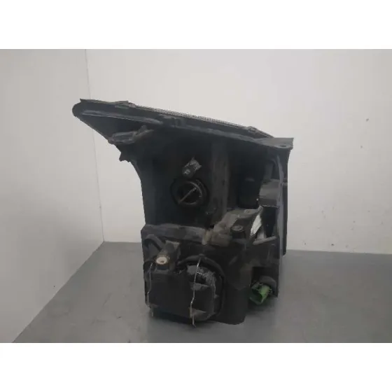Faro Izquierdo para Ford Transit Caja Cerrada '06