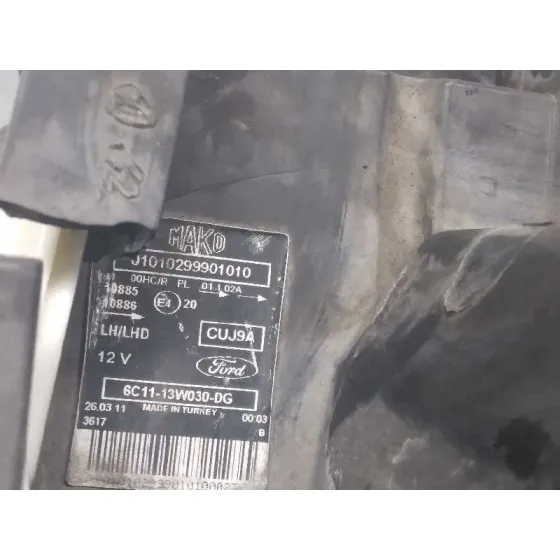 Faro Izquierdo para Ford Transit Caja Cerrada '06