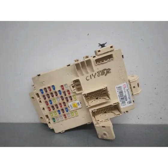 Caja Reles / Fusibles para Kia Pro_Cee'd ( )