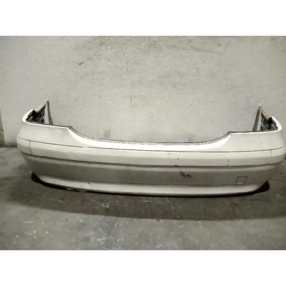 Paragolpes Trasero para Mercedes-Benz Clase C (W203) Berlina