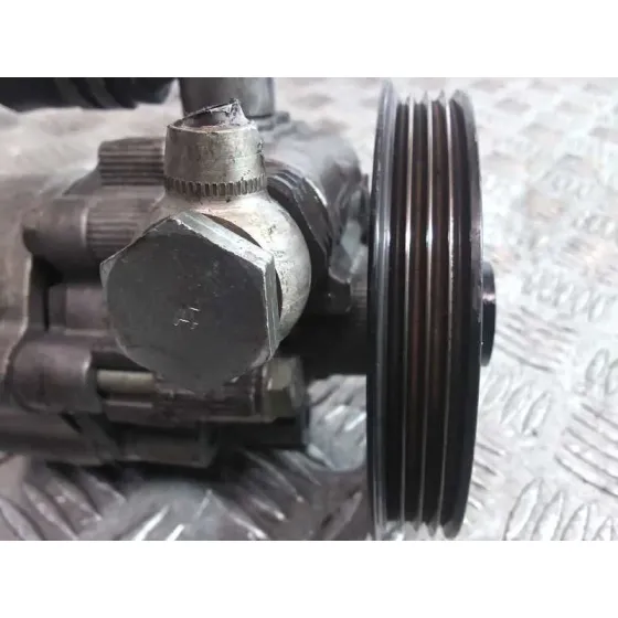 Bomba Direccion para Opel Insignia Berlina