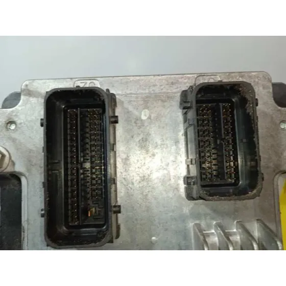 Centralita Motor Uce para Opel Insignia Berlina