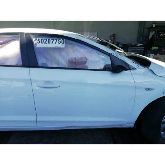 Puerta Delantera Derecha para Hyundai Elantra (Ad)(2016)