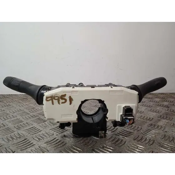 Mando Multifuncion para Nissan Pulsar (C13)