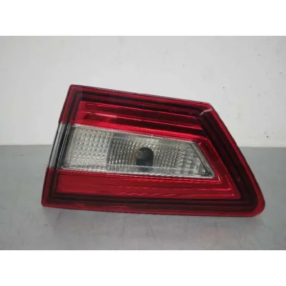 Piloto Trasero Derecho Interior para Renault Clio Iv