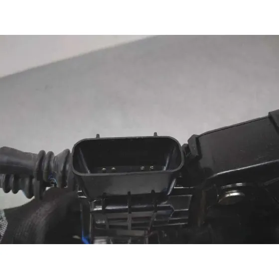 Cerradura Puerta Delantera Derecha para Hyundai Elantra (Ad)(2016)