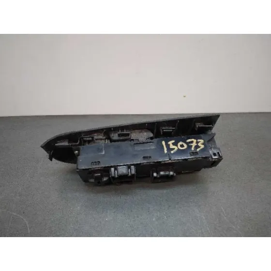 Mando Elevalunas Delantero Izquierdo para Ford Transit Courier