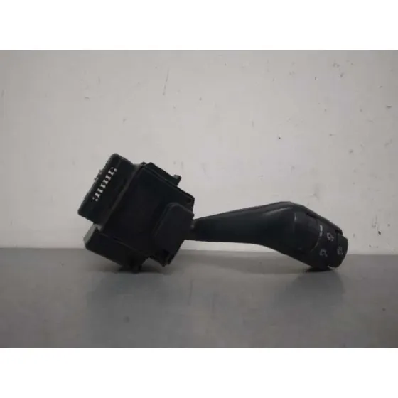 Mando Limpia para Ford Transit Caja Cerrada '06